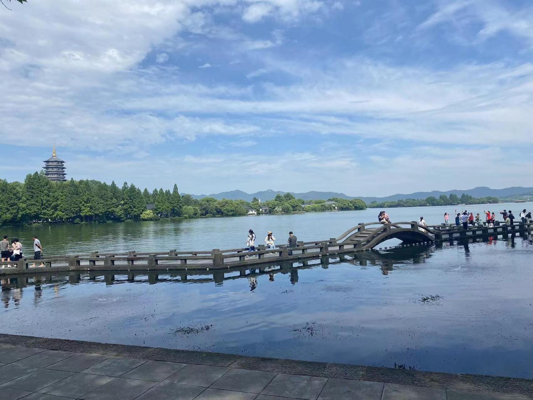 Hangzhou Memory Travel International Hotel-Edge Westlake Екстер'єр фото